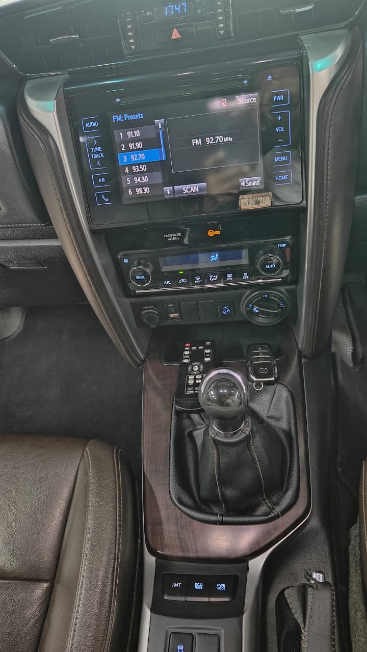 Additional Listing Image