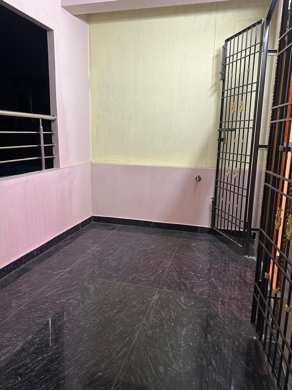 Additional Listing Image