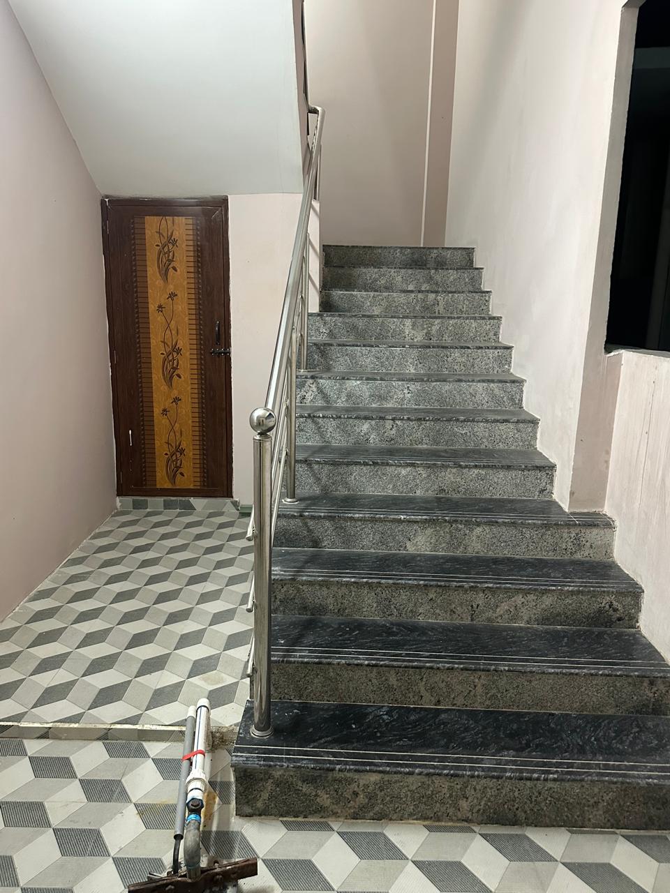 Additional Listing Image